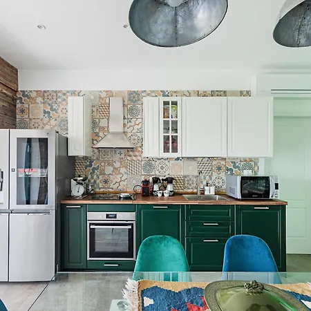 Daire Castelletto With Two & Pool & Park Free *